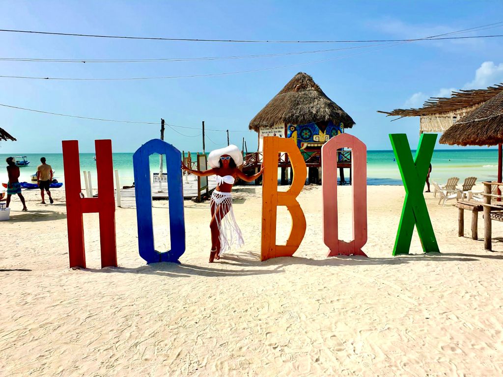 You are currently viewing Odkryj uroki wyspy Holbox. Co warto wiedzieć przed  wycieczką na Holbox?