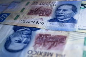 Read more about the article Jaką walutę zabrać do Meksyku? Jak wygląda waluta Meksyku?
